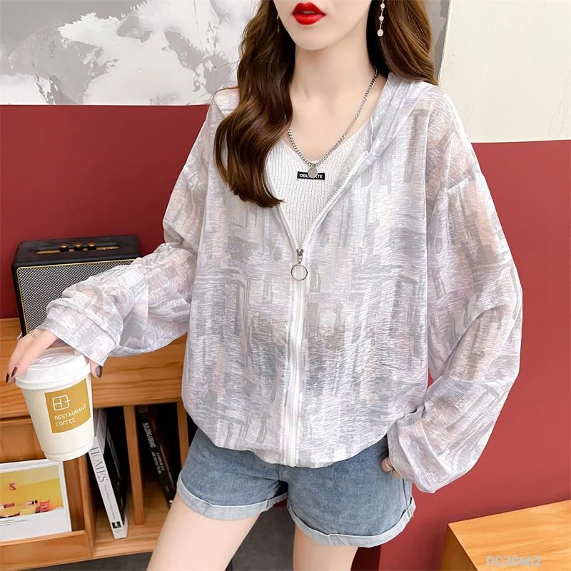 Woman Fashion Shirt DC30602